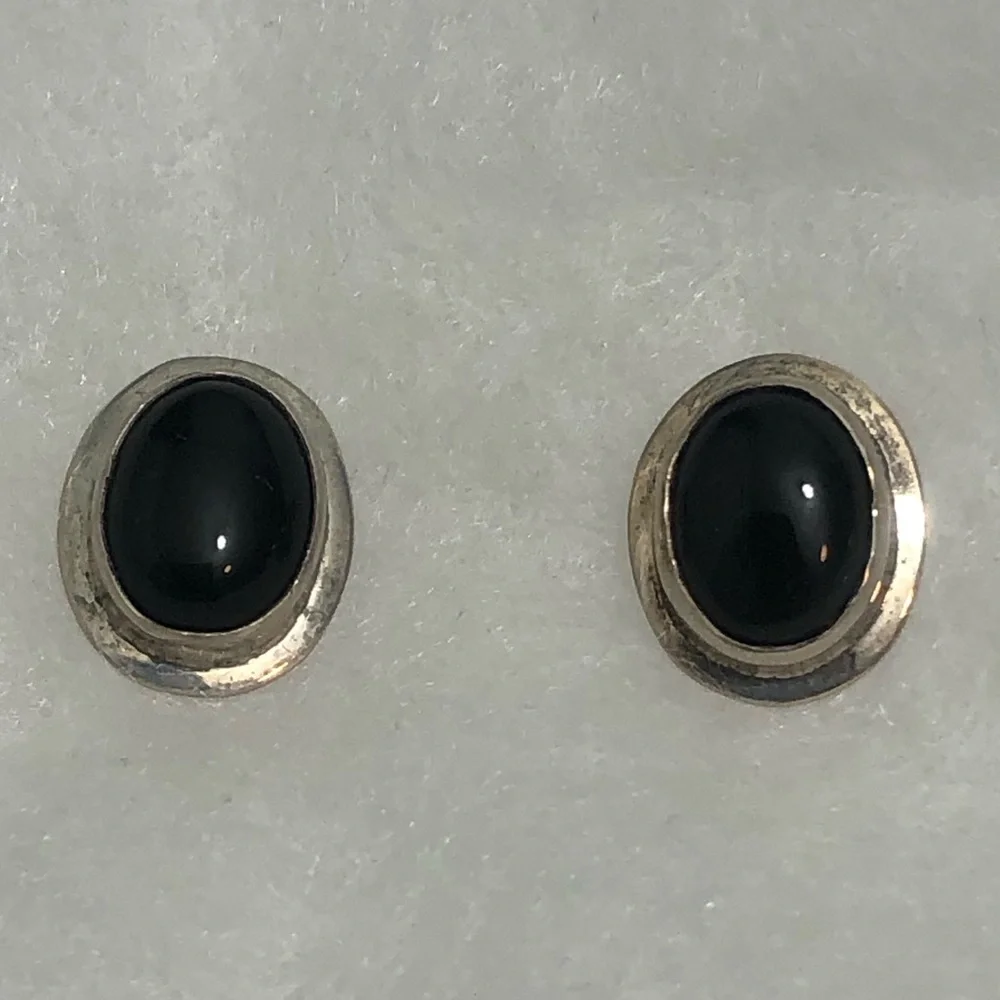 Vintage NAKAI 925 sterling silver black onyx earrings